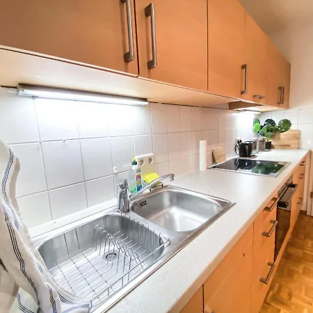 Apartamento Historische 3raum Zentrumsnah In - Balkon, Tv, Marmorbad, Privatbibliothek *