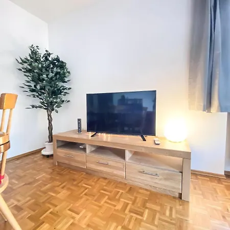 Apartamento Historische 3raum Zentrumsnah In - Balkon, Tv, Marmorbad, Privatbibliothek Leipzig