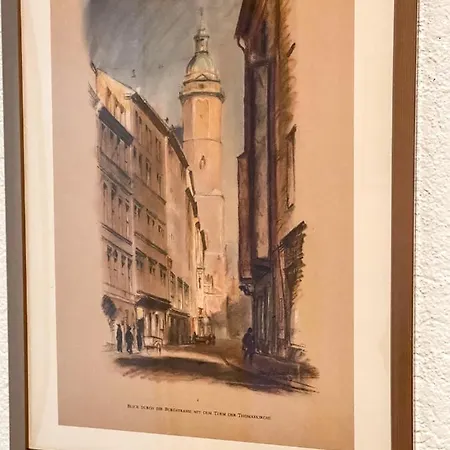 Historische 3raum Zentrumsnah In - Balkon, Tv, Marmorbad, Privatbibliothek Apartamento
